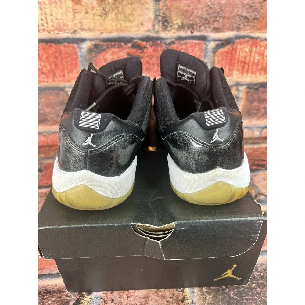 Nike Air Jordan 11 Retro Low GS Barons‎ Youth Size 6.5Y Basketball 528896-010